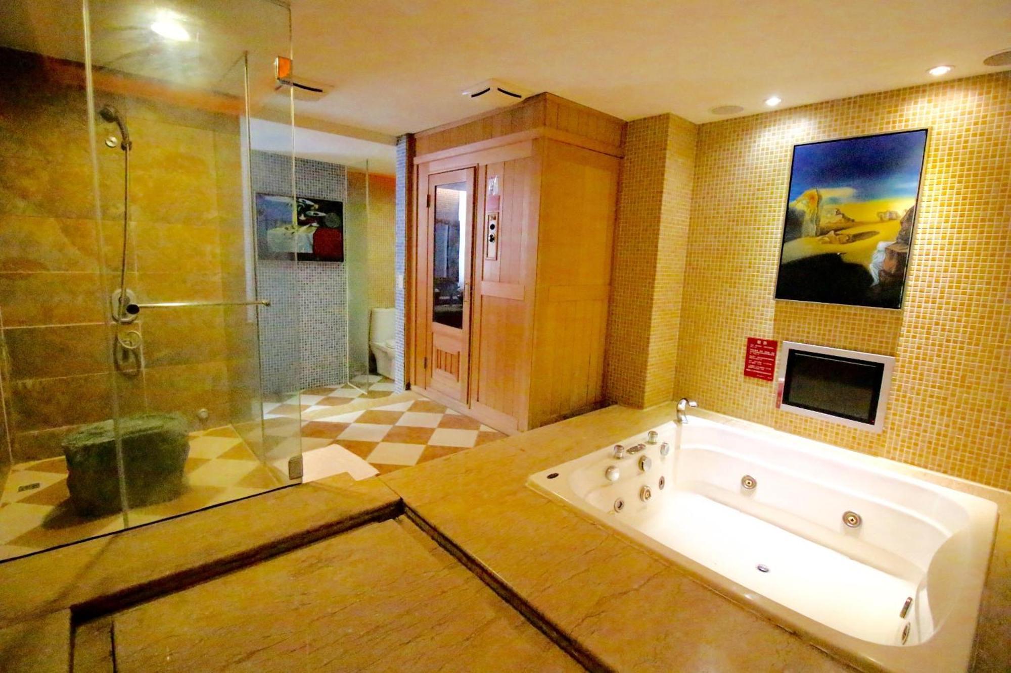 Cd Motel Hsinchu City Exterior photo